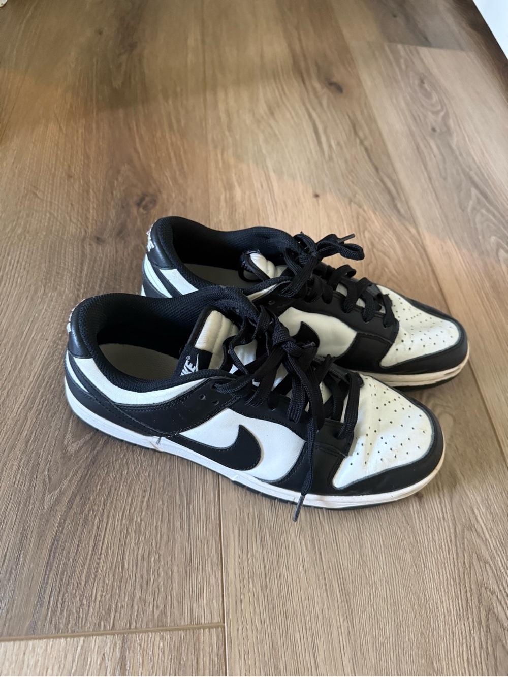 Nike Womens panda dunks